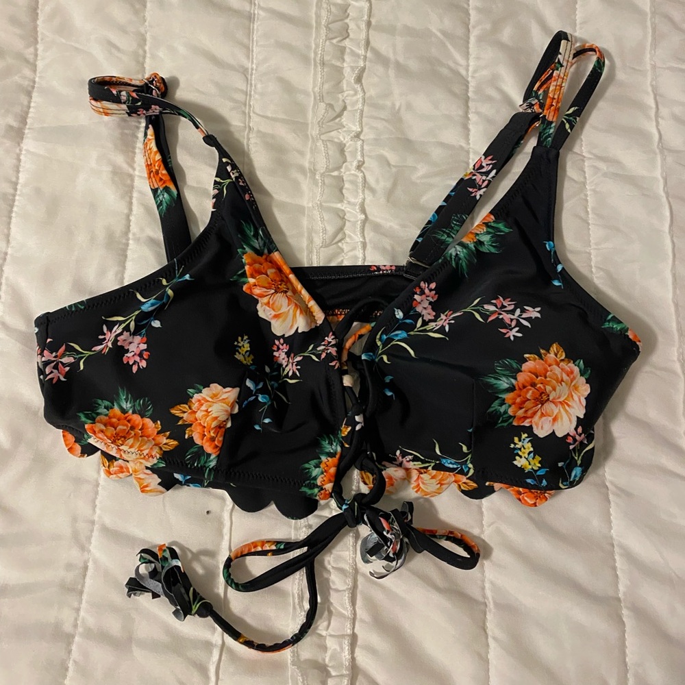 Bikini top